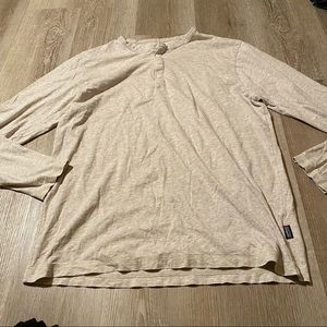 Men’s Patagonia long sleeve